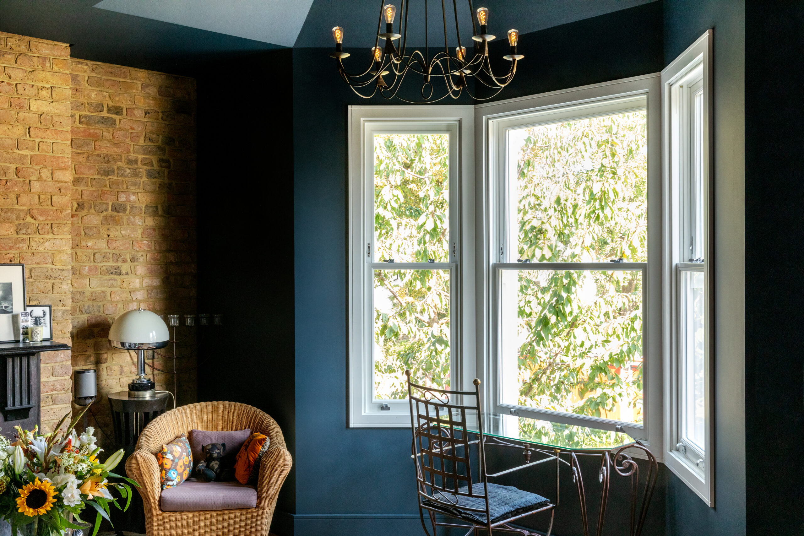 Nine-Zero-Timber-Bay-Sash-WIndows-scaled
